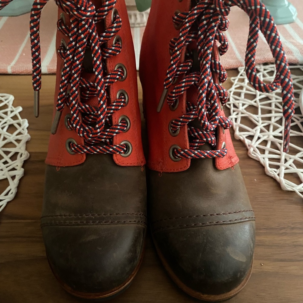 Sorel PDX 1964 Premium Wedge Boots Women’s Size 7 Bonfire Red